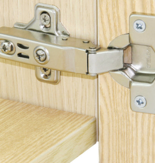 Bản lề Hafele Metalla A 110° Tiêu chuẩn với giảm chấn - Lắp trùm nửa 315.30.722